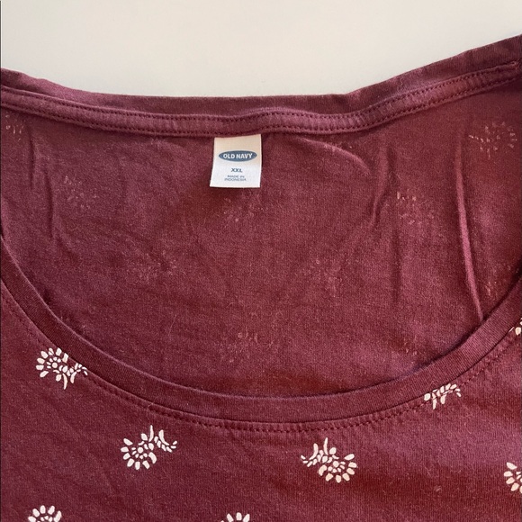 Old Navy Short Sleeve Dark Maroon Floral Tee - Picture 2 of 4